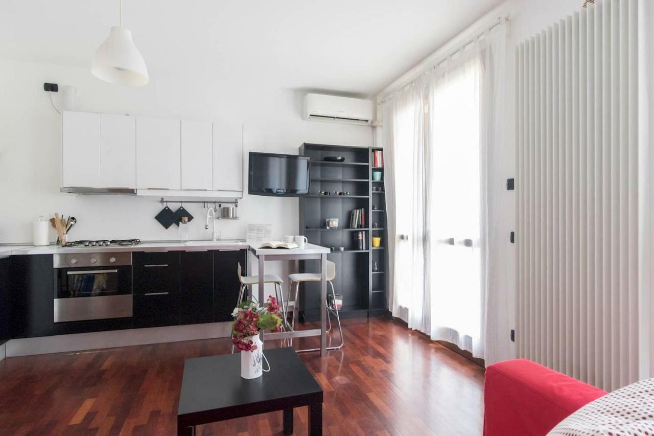 Ferienwohnung Italianway - Carrara 5 Mailand Exterior foto
